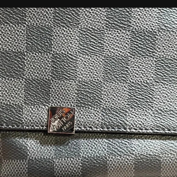 Good condition - Picture 2 of 3